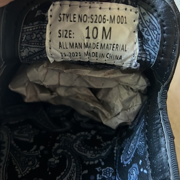 Couture 1910 Slip On Shoes - Picture 6 of 8